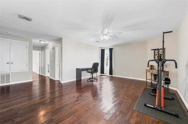Building Photo - 917 Sanden Blvd