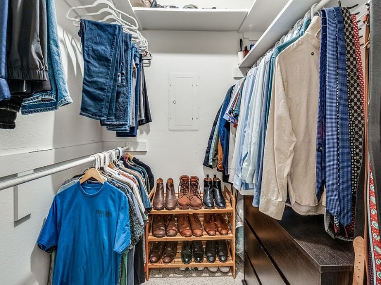 Building Photo - 5200 Martel Ave