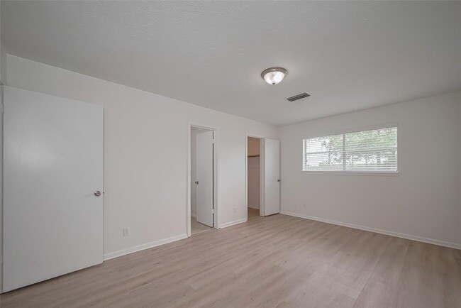 Building Photo - 11235 FM1764