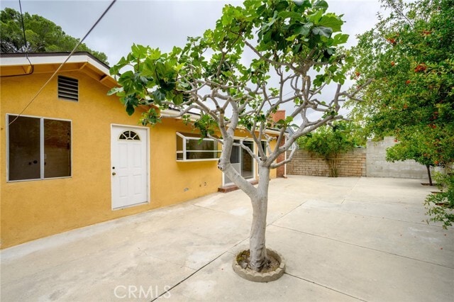 Building Photo - 3029 Los Olivos Ln