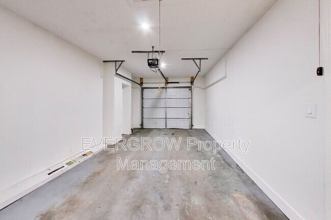 Building Photo - 7239 E 34th Pl