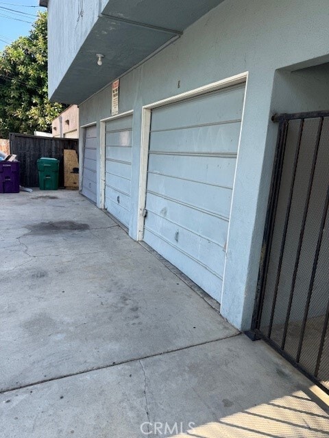 Building Photo - 1041 Bennett Ave
