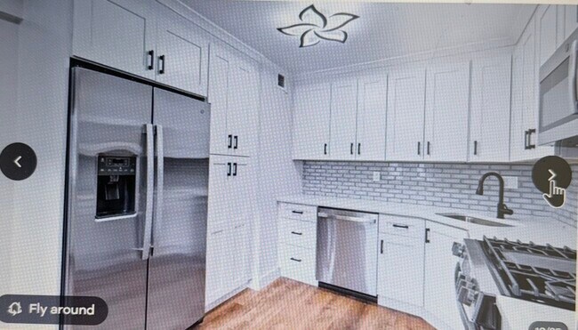 Building Photo - Painter Crossing