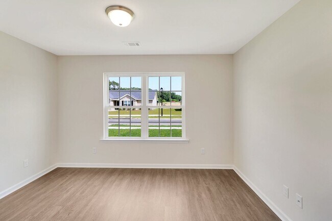 Building Photo - 3 Bedroom Home - New Construction