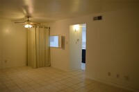 Building Photo - 12633 Memorial Dr