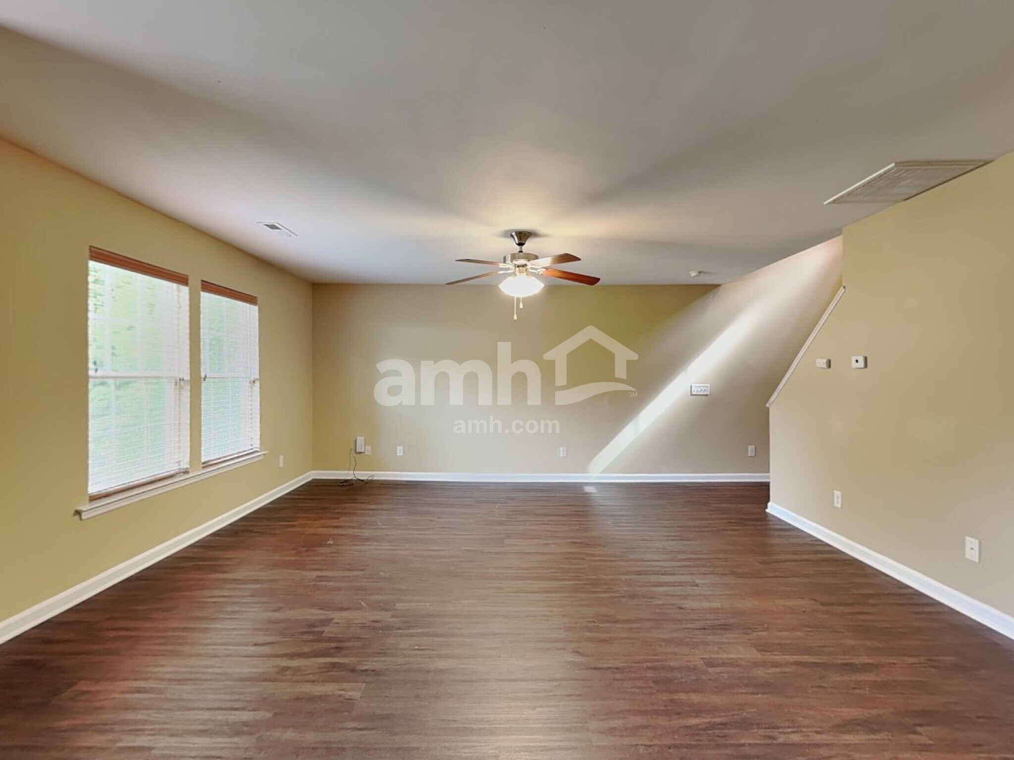 Building Photo - 4652 Midstream Crossing Dr