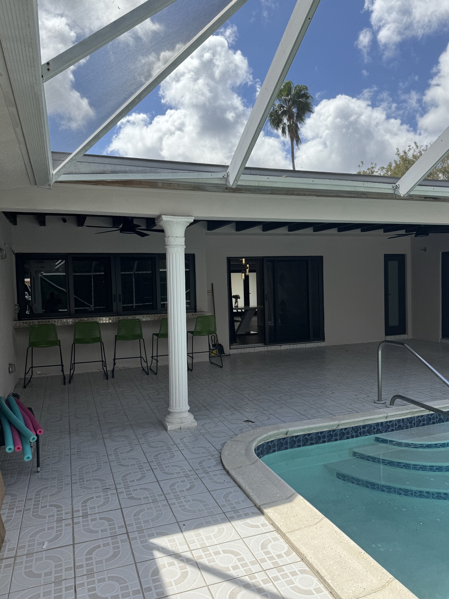 Pool area - 10315 NW 39th Mnr