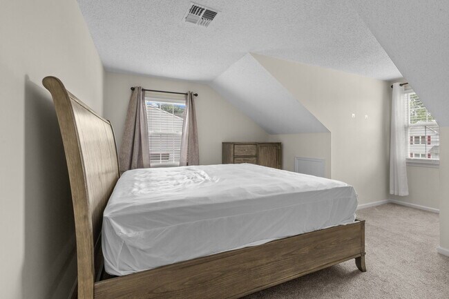 Building Photo - 1315 Copper Stone Cir