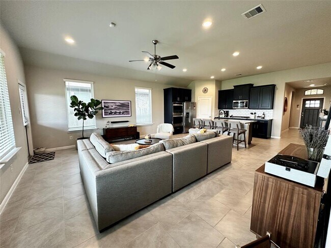 Building Photo - 4227 Prairie Landing Ln