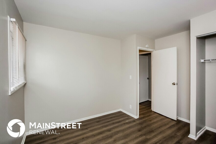 Building Photo - 5101 Patricia St