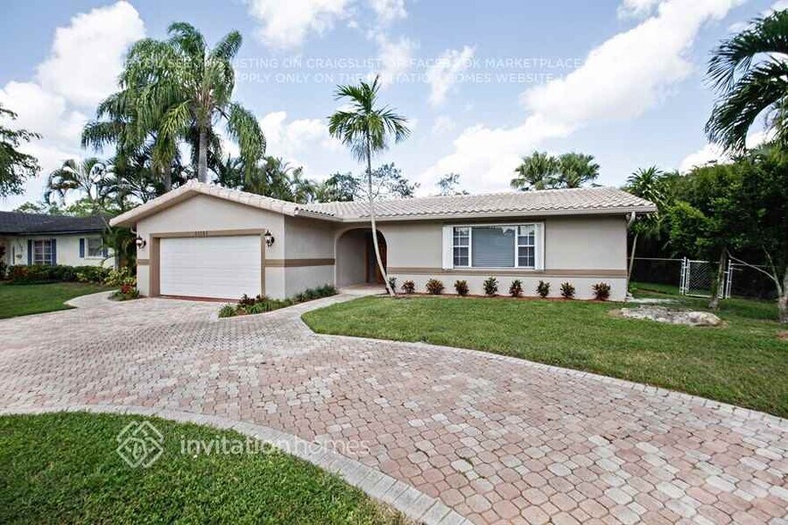 Primary Photo - 11151 NW 36th Ct