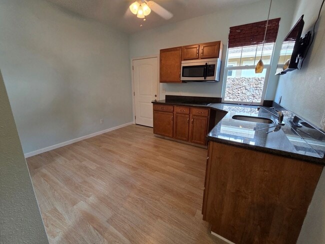 Building Photo - Ke Ali'i Ka  3/3 Bedrooms