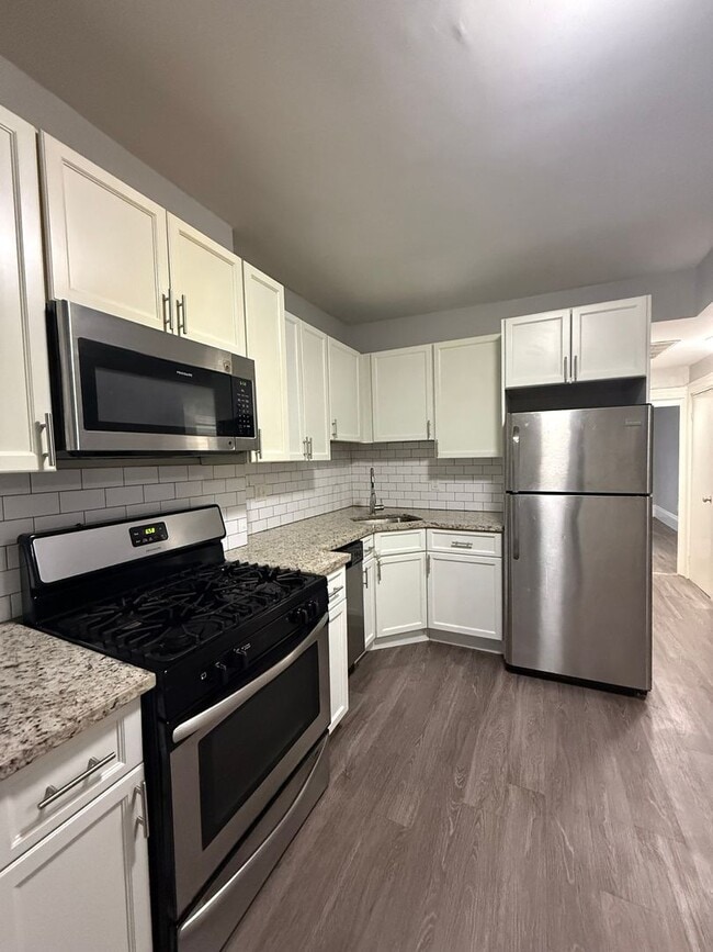 Interior Photo - 133 Eutaw