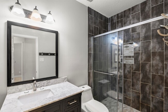 Building Photo - 6214 Pebble Canyon Ct