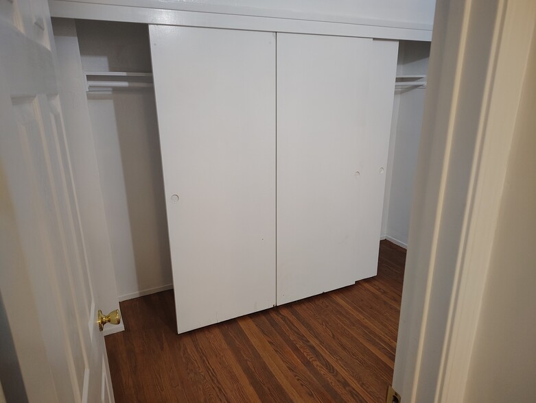 Large closet - 2232 Channing Way