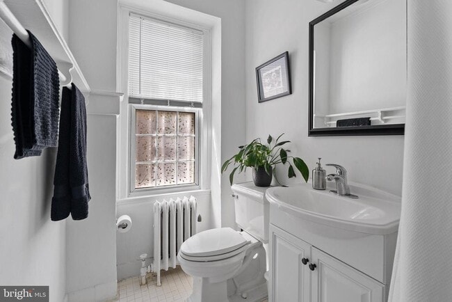 Building Photo - 1526 17th St NW