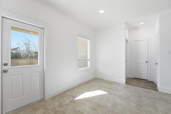 Building Photo - 4506 Blue Mountain Laurel St