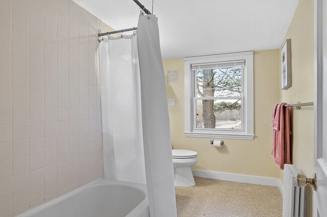 Building Photo - 50 Spruce St