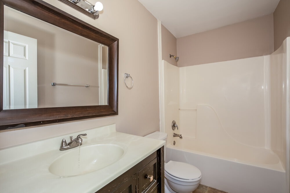 Building Photo - 5751 Ashcroft Dr
