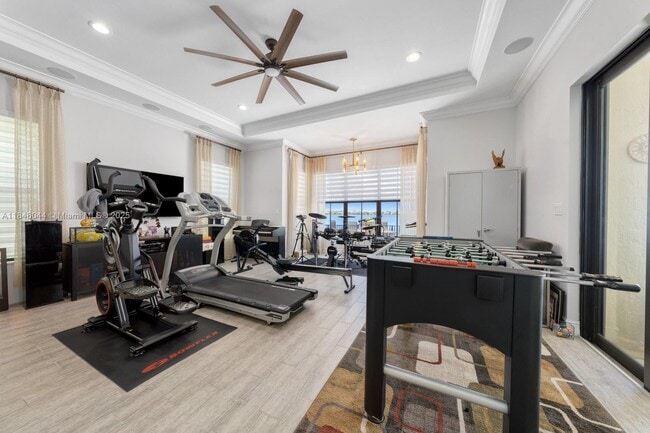 Building Photo - 8545 Watercrest Cir E