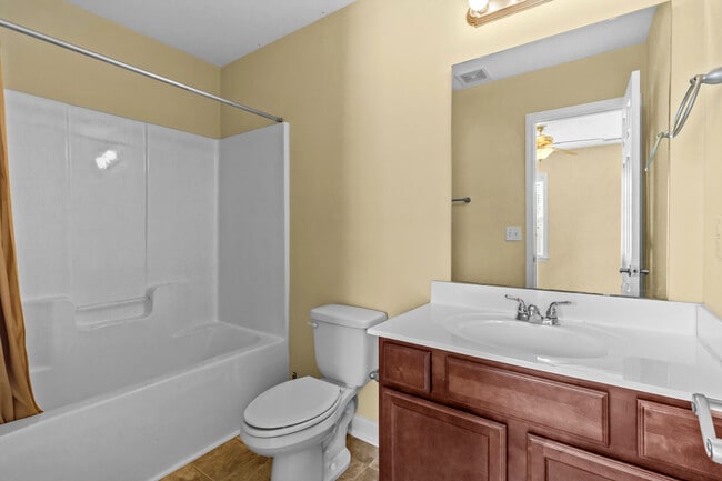 Building Photo - 313 Burley Dr