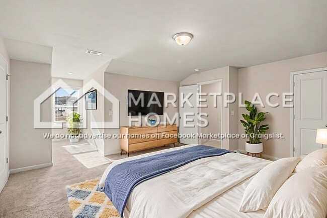 Building Photo - 212 W L Miller Dr