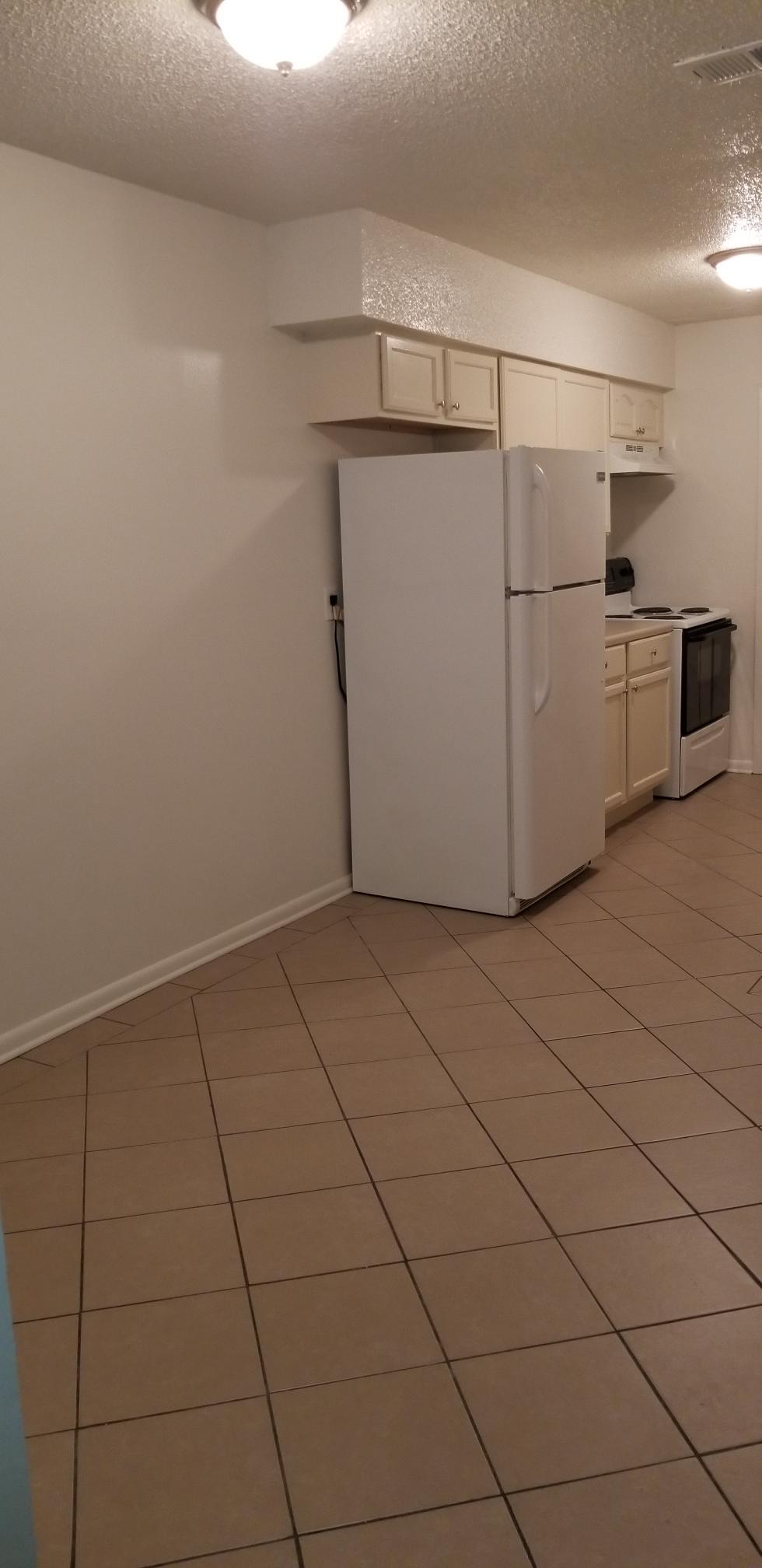 Building Photo - 104 Tuckahoe Square E