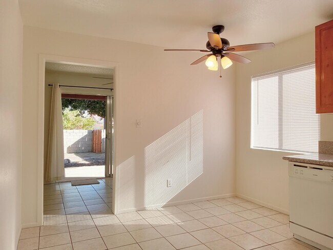 Building Photo - 33662 Whispering Palms Trail