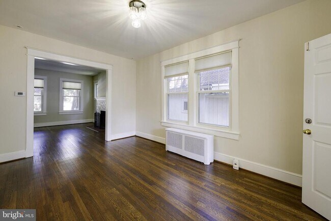 Building Photo - 3712 Garfield St NW