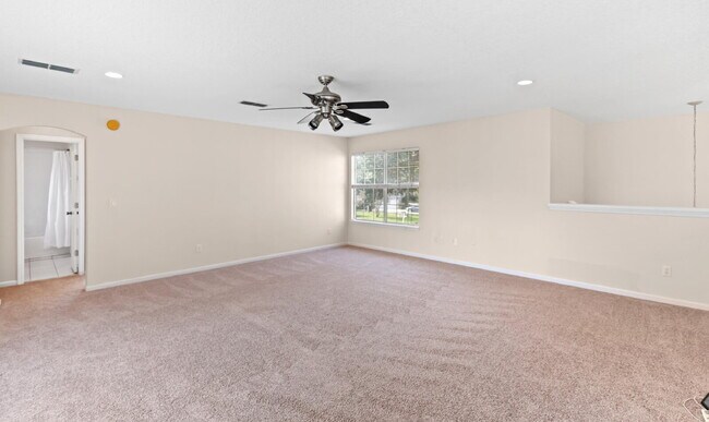 Building Photo - Julington Creek Plantation, Grand Home with WOW Amenities!