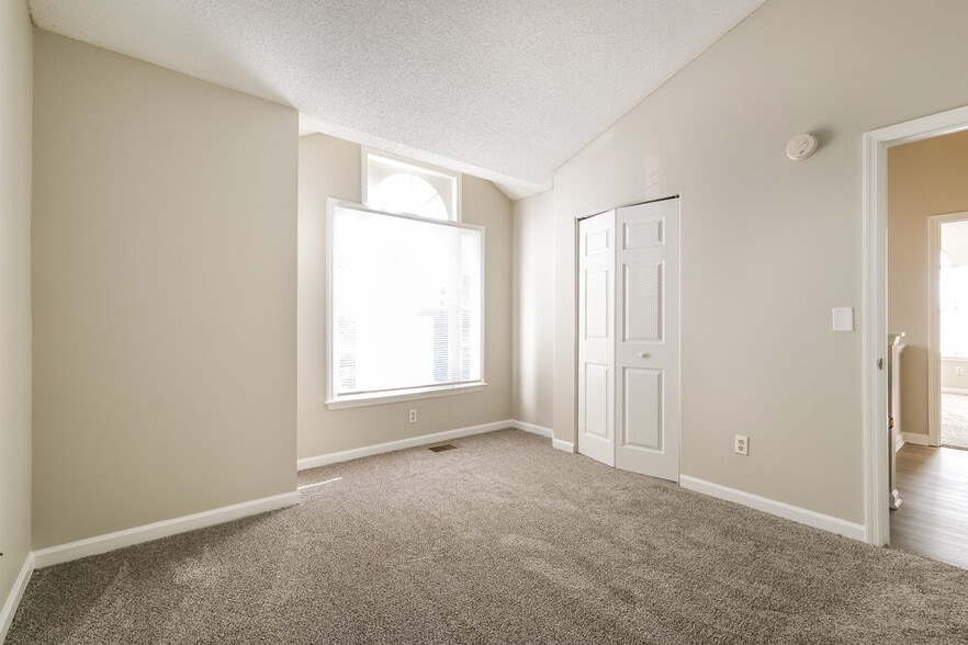 Building Photo - 2380 Georgia Ln