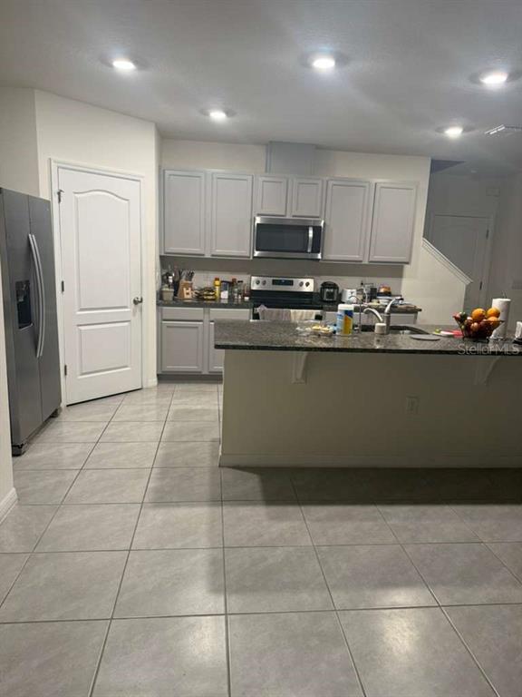 Building Photo - 6847 Botanic Blvd