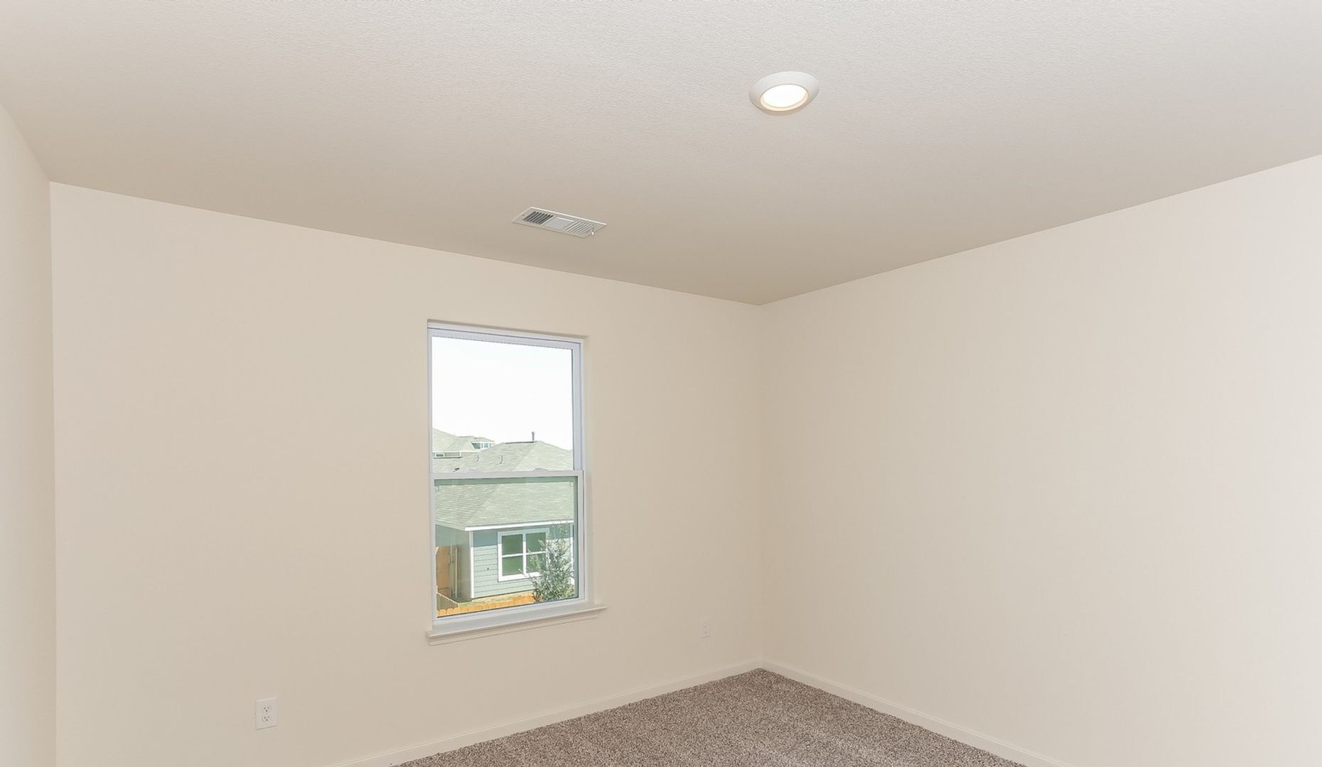 Building Photo - 9625 Teton Vis Dr