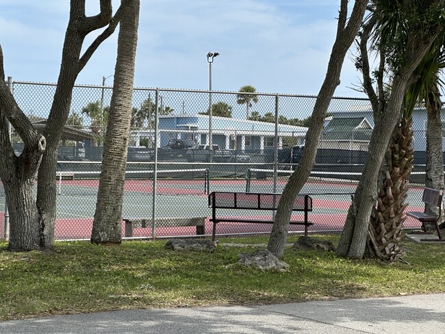 Building Photo - 1201 S Flagler Ave