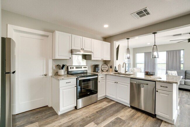 Building Photo - 6372 Otis Rd