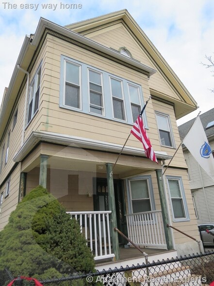 Building Photo - 205 Highland Ave