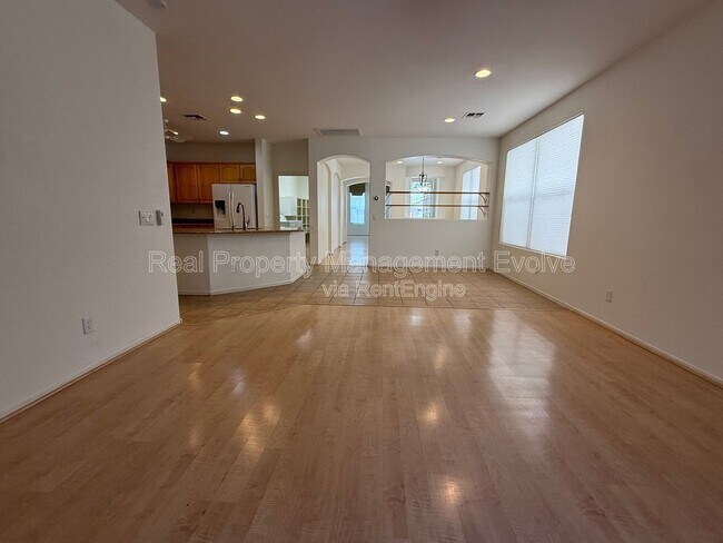 Building Photo - 3038 W Trapanotto Rd
