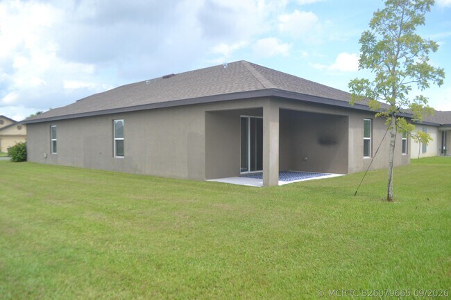 Building Photo - 5361 Imagination Dr