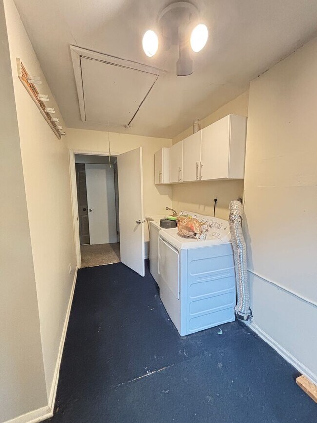 Building Photo - 3 bedroom Home for rent - Allentown