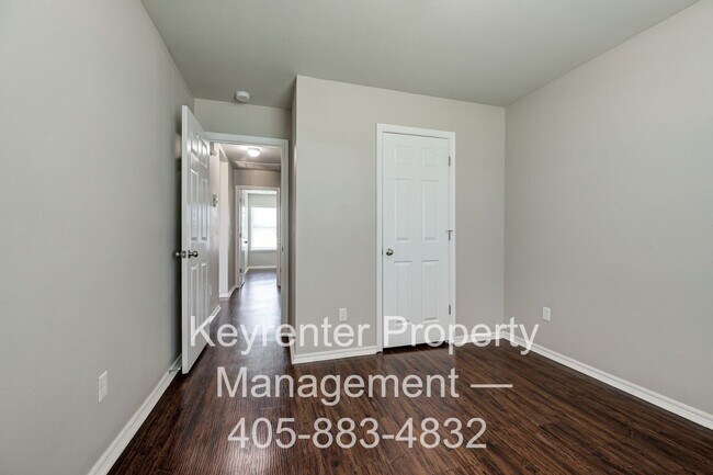 Building Photo - Gorgeous 3 Bed 2 Bath in Moore/SE OKC