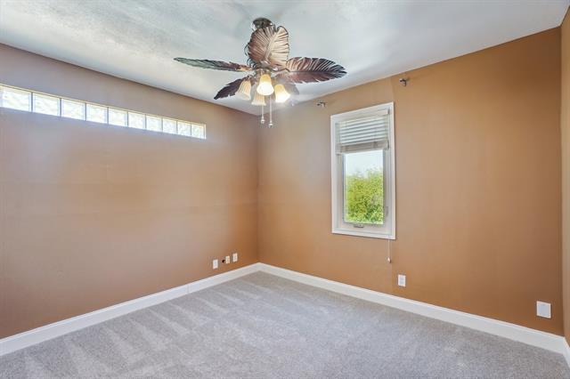 Building Photo - 4040 Avondale Ave