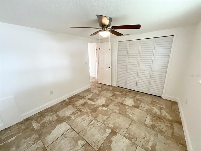 Building Photo - 4233 Belle Isle Ct