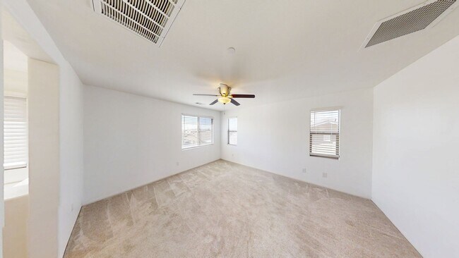 Building Photo - Beautiful 2 Story 4 Bedroom 3 Bathroom home in Beaumont, Ca.