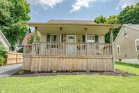 Building Photo - 511 Henry St