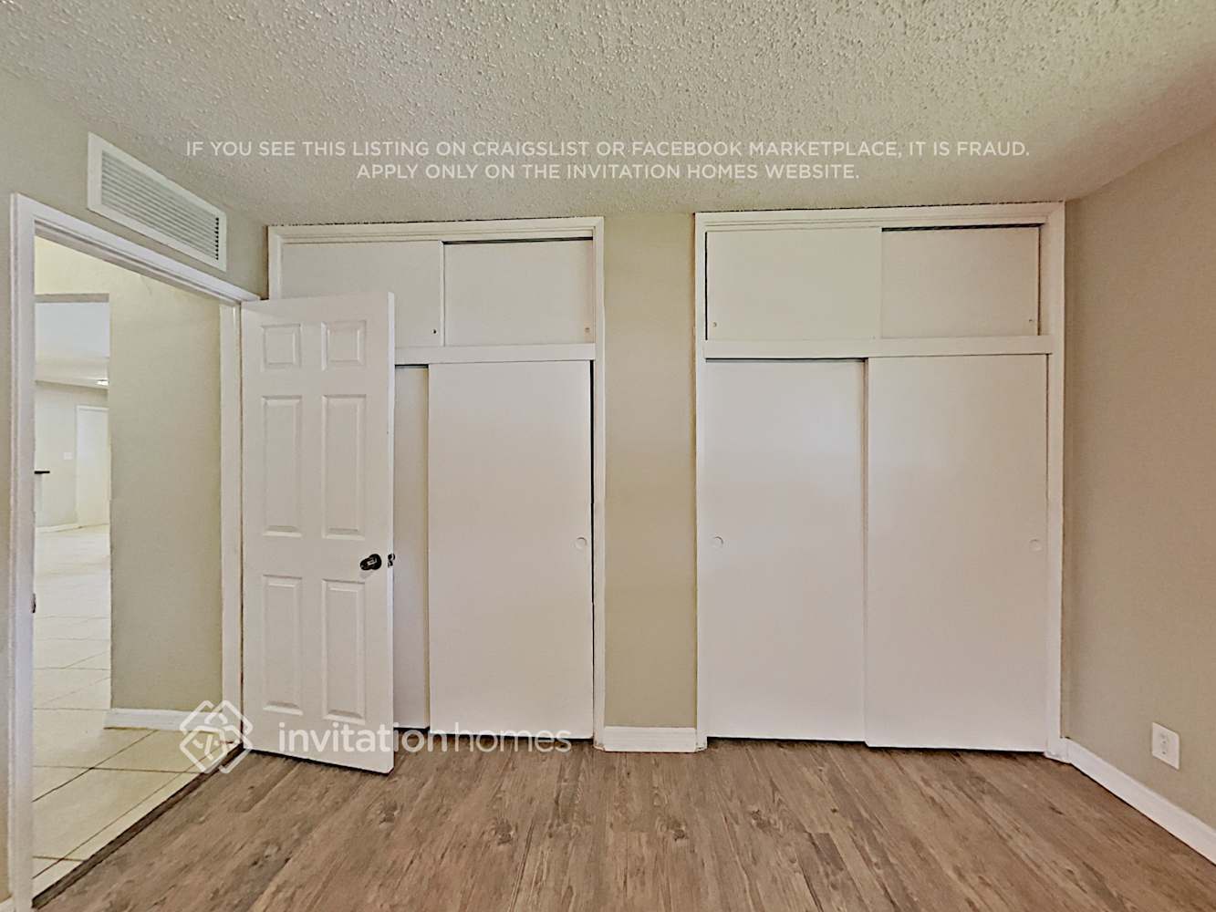 Building Photo - 1008 N Park Rd