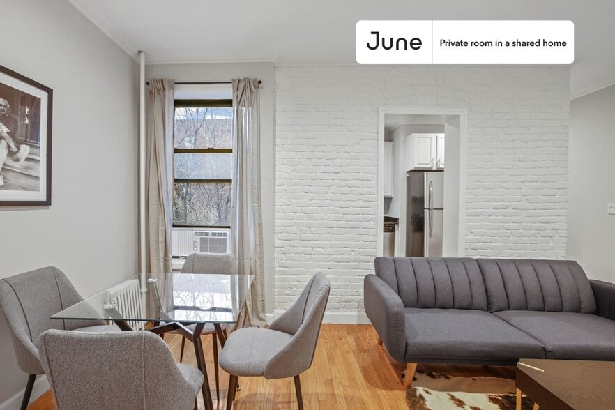 Building Photo - Room in Shared 4 bed/1 bath home in Hamilton Heights