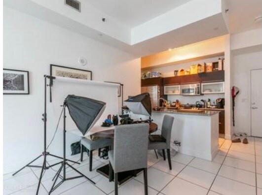 Building Photo - 950 Brickell Bay Dr