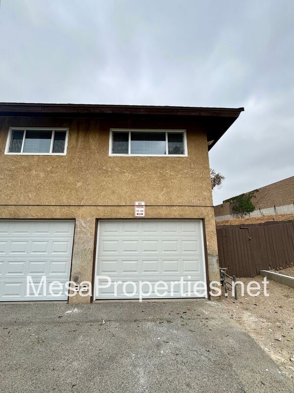 Building Photo - 1749 E Fairfield Ct