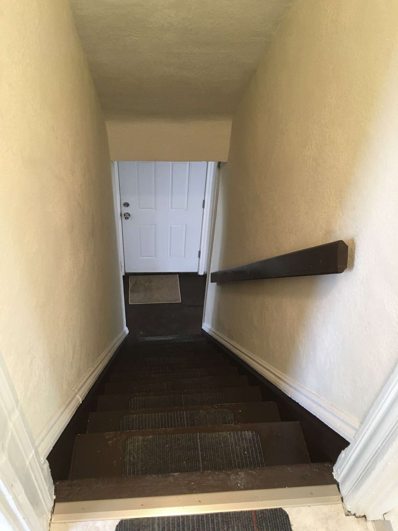 Building Photo - 4561 Mt Troy Rd