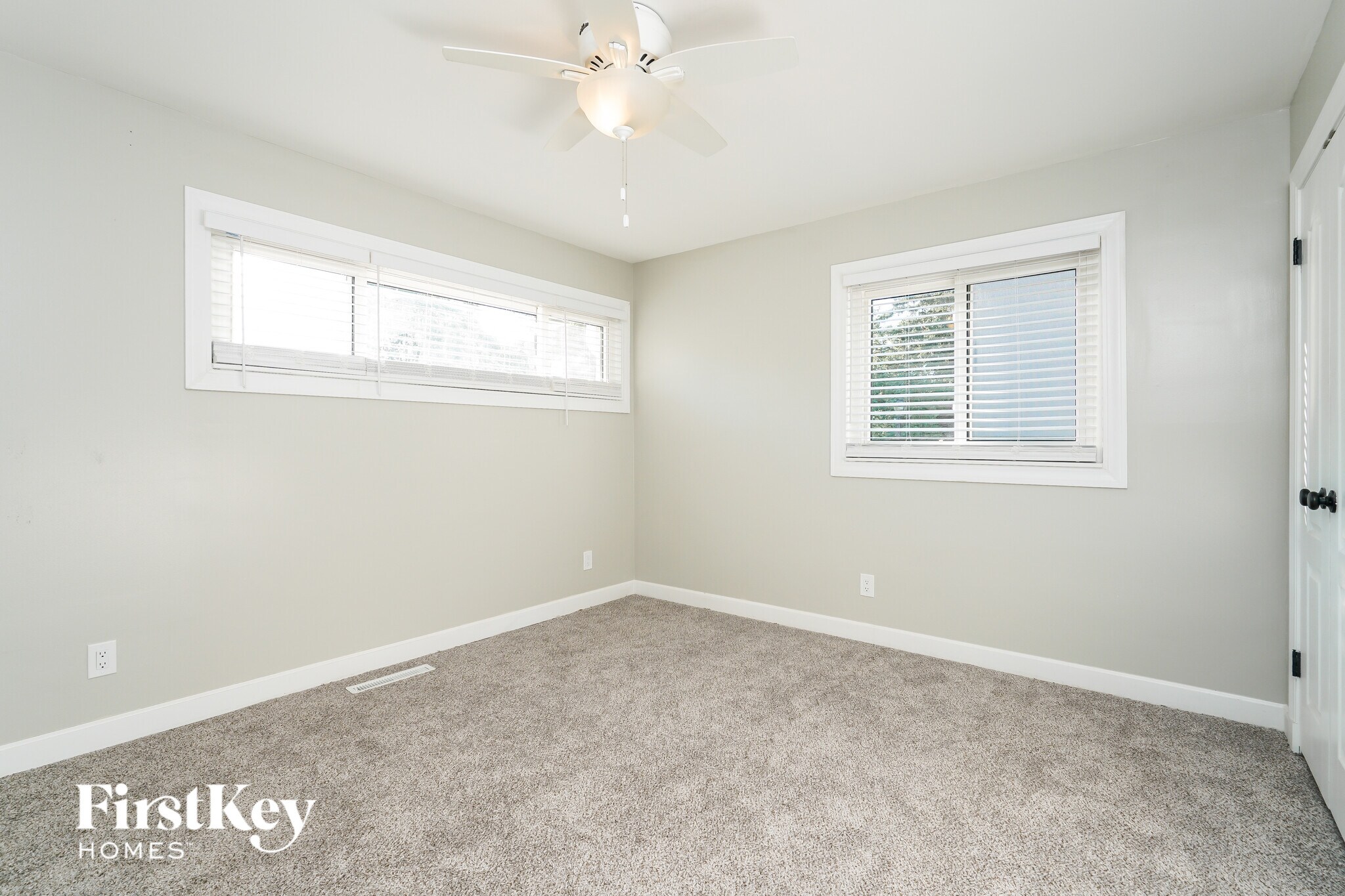 Building Photo - 3970 Jerome Ct